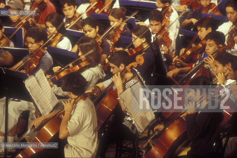 National Youth Orchestra of Venezuela, Fiuggi 1999 / Orchestra sinfonica nazionale infantile del Venezuela, Fiuggi 1999 - ©Marcello Mencarini/Rosebud2