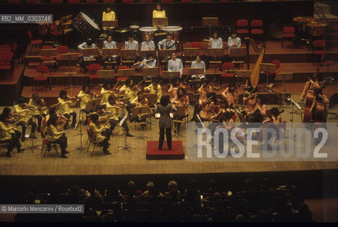 Female orchestra Clara Wieck (1992) / Orchestra femminile Clara Wieck (1992) - ©Marcello Mencarini/Rosebud2