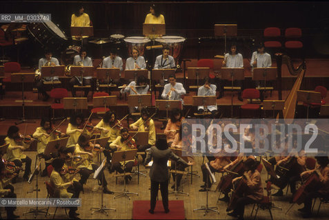 Female orchestra Clara Wieck (1992) / Orchestra femminile Clara Wieck (1992) - ©Marcello Mencarini/Rosebud2