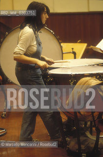 Female orchestra Clara Wieck (1992) / Orchestra femminile Clara Wieck (1992) - ©Marcello Mencarini/Rosebud2