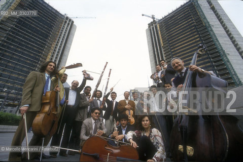 New Alessandro Scarlatti Orchestra in the Naples Business Center (1993) / La Nuova Orchestra Scarlatti di Napoli nel nuovo Centro direzionale (1993) - ©Marcello Mencarini/Rosebud2