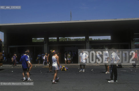 Ostia Lido train station, 1999 / Stazione di Ostia, 1999 - ©Marcello Mencarini/Rosebud2