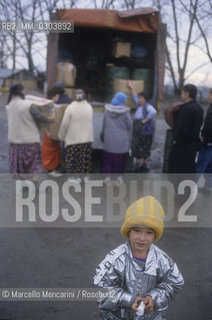 Resnik (Croatia), 1992. Refugee camp / Resnik (Croazia), 1992. Campo profughi - ©Marcello Mencarini/Rosebud2