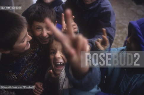 Resnik (Croatia), 1992. Refugee camp / Resnik (Croazia), 1992. Campo profughi - ©Marcello Mencarini/Rosebud2