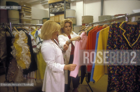 Rome, 1988. DEAR Studios of RAI Italian public television, costume workshop / Roma, 1988. Studi DEAR della RAI televisione italiana, sartoria costumi - ©Marcello Mencarini/Rosebud2
