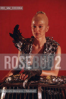Rome, 1998. Actress Eva Robins during a rehearsal of Salome based on the Oscar Wildes tragedy and directed by Alberto Casari / Roma, 1998. Lattrice Eva Robins durante una prova di Salomè, tratto dallomonima tragedia di Oscar Wilde, con la regia di Alberto Casari - ©Marcello Mencarini/Rosebud2