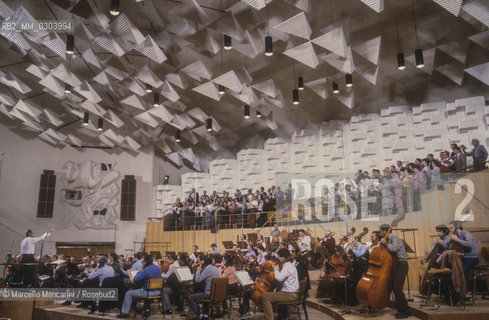 Rome, Pius XII Auditorium at Via della Conciliazione, concert hall of the Santa Cecilia Academy Orchestra (about 1980) / Roma, Auditorium Pio XII in Via della Conciliazione, sede dei concerti dellAccademia di Santa Cecilia (1980 circa) - ©Marcello Mencarini/Rosebud2