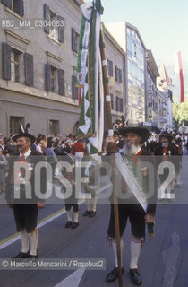Merano, South Tyrol, about 1985. Schützen parade / Merano, Sud Tirolo, 1985 circa. Sfilata di Schützen - ©Marcello Mencarini/Rosebud2