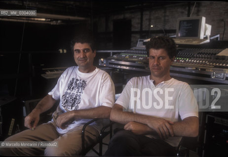 Venice Music Biennale 1995. Composer Nicola Bernardini and sound engineer Alvise Vidolin. They are at Biennale to perform Marco Stroppas work Comoedia Harmonica for actress, bass, tam-tam and electronics, in collaboration with Center for music research, production and teaching Tempo Reale, founded by Luciano Berio in Florence / Biennale Musica di Venezia 1995. Il compositore Nicola Bernardini e lingegnere del suono Alvise Vidolin. Sono alla Biennale per eseguire lopera di Stroppa Comoedia Harmonica per attrice, contrabbasso, tam tam e elettronica, in collaborazione col Centro di ricerca, produzione e didattica musicale Tempo Reale, fondato a Firenze da Luciano Berio - ©Marcello Mencarini/Rosebud2