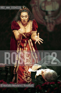 Rome Opera House, January 12, 2000. Soprano Ines Salazar in the title role and baritone Juan Pons as Scarpia in Tosca by Giacomo Puccini, performed on occasion of its centenary in the same theater of its debut (directed by Franco Zeffirelli, conducted by Placido Domingo, starring Ines Salazar and Luciano Pavarotti) / Roma, Teatro dellOpera, 12 gennaio 2000. Il soprano Ines Salazar nel ruolo della protagonista e il baritono Juan Pons nel ruolo di Scarpia in Tosca di Giacomo Puccini, rappresentata cento anni dopo nello stesso teatro del suo debutto (regia: Franco Zeffirelli, direttore dorchestra: Placido Domingo, protagonisti: Ines Salazar e Luciano Pavarotti) - ©Marcello Mencarini/Rosebud2