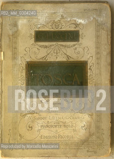 Libretto by Giuseppe Giacosa for the opera Tosca by Giacomo Puccini / Libretto di Giuseppe Giacosa per lopera Tosca di Giacomo Puccini - Reproduced by Marcello Mencarini
/Rosebud2