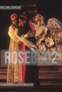 Rome, Olympic Stadium, 1998. Ukrainian soprano Maria Guleghina and Italian tenor Vincenzo La Scola (as Cavaradossi) in Tosca / Roma, Stadio Olimpico, 1998. Il soprano Maria Guleghina e il tenore Vincenzo La Scola (nel ruolo di Cavaradossi) in Tosca - ©Marcello Mencarini/Rosebud2