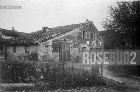 Roncole di Busseto (Parma). Birth house of composer Giuseppe Verdi in about 1920 (Secchis collection) / Roncole di Busseto (Parma). Casa natale del compositore Giuseppe Verdi nel 1920 circa (collezione Secchi) - Reproduced by Marcello Mencarini
/Rosebud2