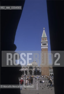 Venice 1998. St. Marks Square viewed from the portico in front of the St. Marks Basilica and the Bell Tower/ Venezia 1998. Piazza San Marco vista dai portici di fronte alla Basilica di San Marco e al campanile - ©Marcello Mencarini/Rosebud2