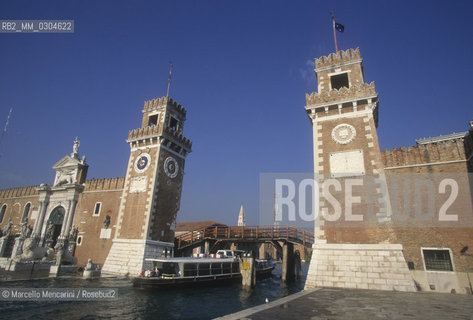 Venice, 1998. Front door of the Venetian Arsenal, shypyard and armory of the Serenissima Republic of Venice from XIIth century to its fall in 1797 / Venezi, 1998. Ingresso dellArsenale, cantiere navale e armeria della Serenissima Repubblica dal XII° secolo alla sua caduta nel 1797 - ©Marcello Mencarini/Rosebud2