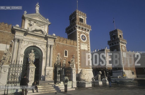 Venice, 1998. Front door of the Venetian Arsenal, shypyard and armory of the Serenissima Republic of Venice from XIIth century to its fall in 1797 / Venezi, 1998. Ingresso dellArsenale, cantiere navale e armeria della Serenissima Repubblica dal XII° secolo alla sua caduta nel 1797 - ©Marcello Mencarini/Rosebud2