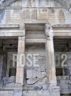 Nîmes, France. The temple of Diane in the Fountain gardens (Jardins de la Fontaine) / Nîmes, Francia. Il Tempio di Diana nei Giardini de la Fontaine - ©Marcello Mencarini/Rosebud2