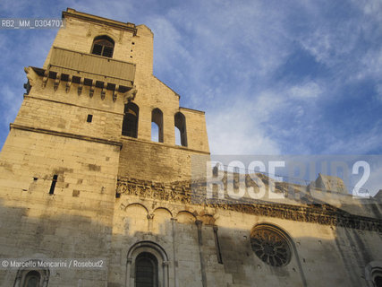 Cathedral of Notre-Dame-et-Saint-Castor in Nîmes, France / La cattedrale di Notre-Dame-et-Saint-Castor a Nîmes, Francia - ©Marcello Mencarini/Rosebud2