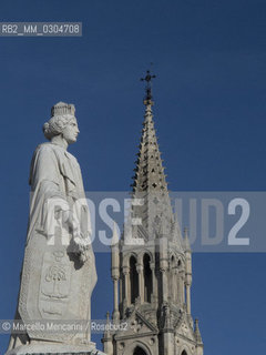 Nîmes, France. The main statue of the Pradier Fountain (Fontaine Pradier), that represents the city of Nimes in the form of woman / Nîmes, Francia. La statua principale della Fontana Pradier, che rappresenta la città di Nîmes in forma di donna - ©Marcello Mencarini/Rosebud2
