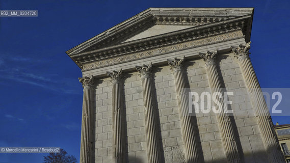 Nîmes, France. The Maison Carrée (Square House), a Roman temple dedicated to sons of Agrippa built c. 19 BC. It is one of the best-preserved Roman temples anywhere / Nîmes, Francia. La Maison Carrée (Casa Quadrata), tempio romano dedicato ai figli di Agrippa costruito nel 19 a. C. E uno dei templi romani meglio conservati al mondo - ©Marcello Mencarini/Rosebud2