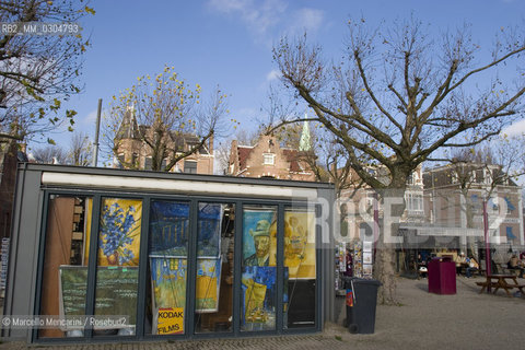 Amsterdam. Van Gogh poster store near the Rijksmuseum - ©Marcello Mencarini/Rosebud2