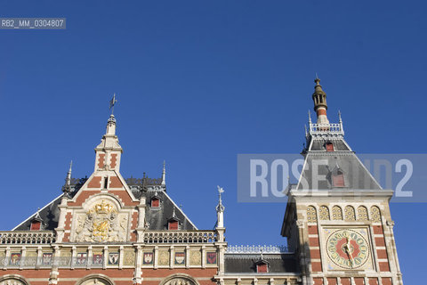 Amsterdam train station / Stazione ferroviaria di Amsterdam - ©Marcello Mencarini/Rosebud2