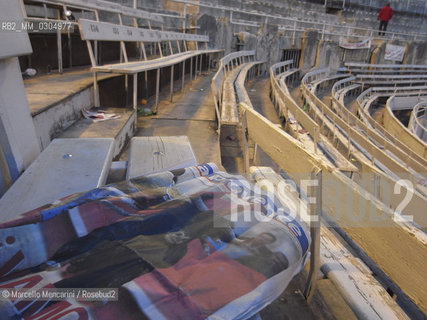Arles, Provence, Easter Feria 2010. Interior of the Arènes before the bullfight / Arles, Provenza, Feria di Pasqua 2010. Interno delle Arènes prima della corrida - ©Marcello Mencarini/Rosebud2