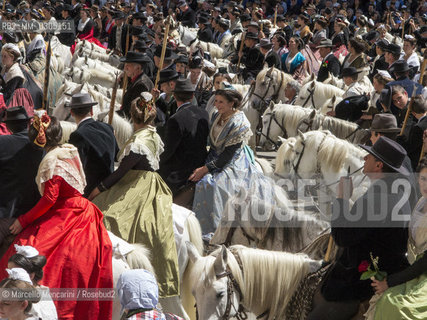 Arles, Provence (France), May 1, 2014. Feast of the Gardians and Election of the Queen of Arles / Arles, Provenza (Francia), 1° maggio 2014. Festa dei guardiani e elezione della regina di Arles - ©Marcello Mencarini/Rosebud2