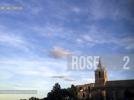 Bell tower of the Church of our Lady of the Major (Église de la Major) in Arles (Provence, France) / Campa ile della chiesa della Major (Église de la Major) ad Arles (Provenza, Francia) - ©Marcello Mencarini/Rosebud2