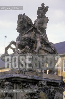 BAYREUTH, Neues Schloss (New Palace). Fountain / BAYREUTH, Neues Schloss, Fontana ©Marcello Mencarini/Rosebud2