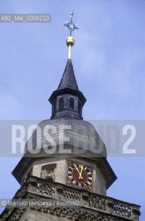 One of the bell towers of the Stadkirche in Bayreuth (1993) / Uno dei campanili della Stadkirche (1993) - ©Marcello Mencarini/Rosebud2
