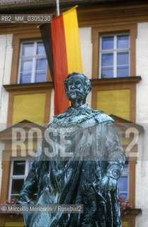 Statue of Maximilian II king of Bavaria in the Altes Schloss Ermitage (Ermitage Castle) in Bayreuth / Statua di Maximilian II re di Baviera nellAltes Schloss Ermitage (Castello dellErmitage) di Bayreuth - ©Marcello Mencarini/Rosebud2