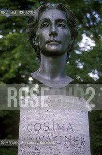 BAYREUTH, bust of COSIMA WAGNER, daughter of Franz Liszt and second wife of Richard Wagner / BAYREUTH, busto di COSIMA WAGNER, figlia di Franz Liszt e seconda moglie di Richard Wagner ©Marcello Mencarini/Rosebud2
