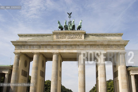 Berlin, 2005. Top of the Brandenburg Gate / Berlino, 2005. Parte superiore della Porta di Brandeburgo - ©Marcello Mencarini/Rosebud2