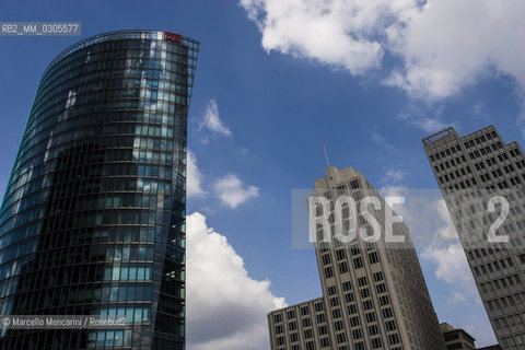 Berlin, 2005. Buildings on Potsdamer Platz / Berlino, 2005. Edifici in Postdamer Platz - ©Marcello Mencarini/Rosebud2