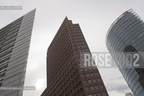 Berlin, 2005. Buildings on Potsdamer Platz / Berlino, 2005. Edifici in Postdamer Platz - ©Marcello Mencarini/Rosebud2