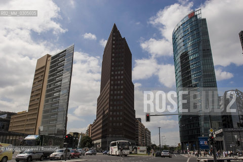 Berlin, 2005. Buildings on Potsdamer Platz / Berlino, 2005. Edifici in Postdamer Platz - ©Marcello Mencarini/Rosebud2