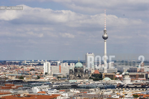 Berlin panorama from the Daimler building in Potsdamer Platz (20005) / Panorama di Berlino dal palazzo Daimler in Postdamer Platz (2005) - ©Marcello Mencarini/Rosebud2