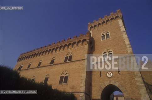 Walls of BOLGHERI, Tuscany / Mura di Bolgheri, in Toscana - ©Marcello Mencarini/Rosebud2