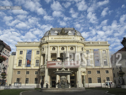 Bratislava, 2010. The Slovak National Theater / Bratislava, 2010. Il Teatro nazionale slovacco - ©Marcello Mencarini/Rosebud2