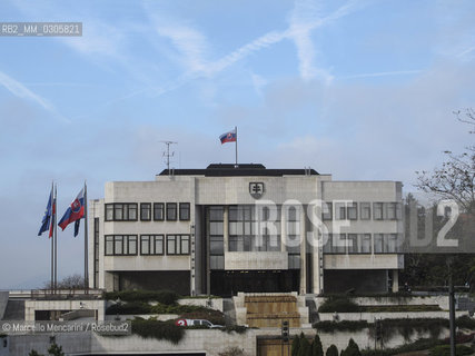 Bratislava, 2010. Slovak Parliament / Bratislava, 2010. Sede del Parlamento slovacco - ©Marcello Mencarini/Rosebud2