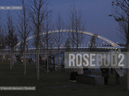 Bratislava, 2010. Danube bridges: Apollo Bridge (Most Apollo) / Bratislava, 2010. Ponti sul Danubio: Ponte Apollo (Most Apollo)  - ©Marcello Mencarini/Rosebud2