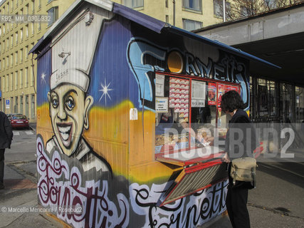 Bratislava, 2010. A bakery kiosk / Bratislava, 2010. Chiosco panetteria - ©Marcello Mencarini/Rosebud2