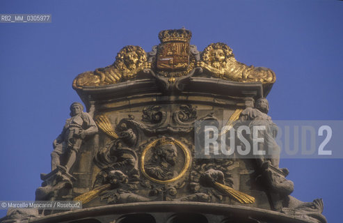 BRUSSELS, friezes on a palace in the Grand-Place / BRUXELLES, fregi su un palazzo della Grand-Place - ©Marcello Mencarini/Rosebud2