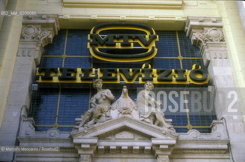 BUDAPEST, 1989. Magyar Television (Hungarian television) / BUDAPEST, 1989. Televisione ungherese - ©Marcello Mencarini/Rosebud2
