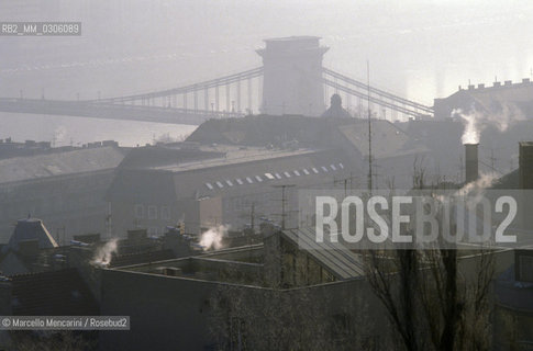 BUDAPEST, Chain Bridge / BUDAPEST, Ponte delle catene - ©Marcello Mencarini/Rosebud2