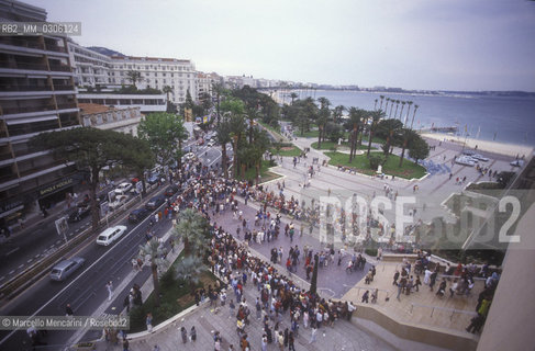 37th Cannes Film Festival, 1984. The Croisette boulevard view from the Film Festival Palace / 37° Festival di Cannes, 1984. La Croisette vista dal Palazzo el Cinema - ©Marcello Mencarini/Rosebud2