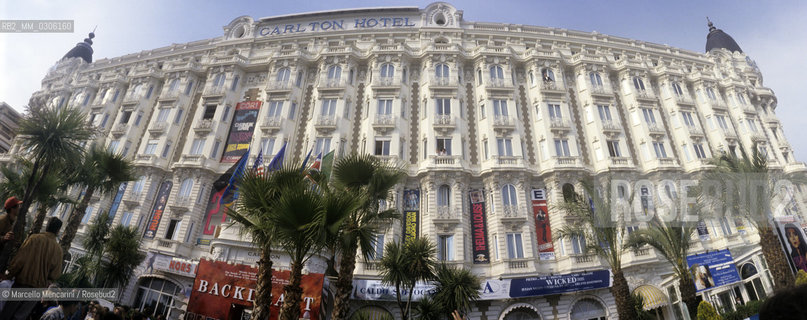 Cannes Film Festival 1993. Carlton Hotel on the Croisette boulevard / Festival del Cinema di Cannes 1993. LHotel Carlton sulla Croisette - ©Marcello Mencarini/Rosebud2