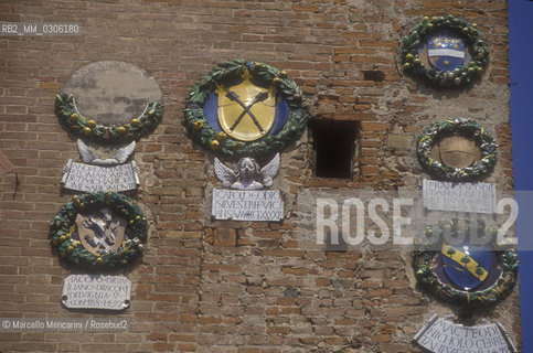 Certaldo (Florence), Palazzo Pretorio or dei Vicari. Coats of arms. Certaldo (Firenze), Palazzo Pretorio o dei Vicari. Stemmi - ©Marcello Mencarini/Rosebud2