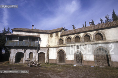 Rome, Cinecittà Studios. Set of the movie Non ci resta che piangere by Massimo Troisi / Roma, Studi cinematografici di Cinecittà. Scenografia del film Non ci resta che piangere di Massimo Troisi - ©Marcello Mencarini/Rosebud2
